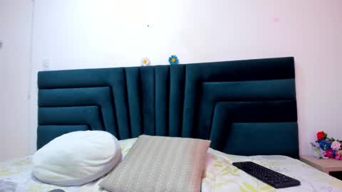 Snapshot of lisa_white_ chatting on 02.18.25 lisa white online show from 02.18.25