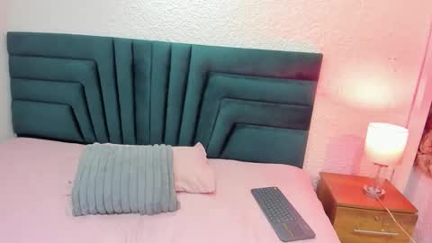 lisa white  online show from 01.11.26