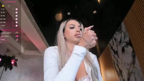 onlyfans-lisaakira instagram-lisaakira9  twitter-lisaakira4 online show from 04.19.26