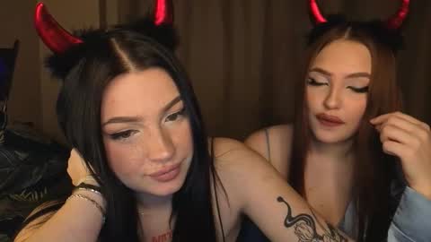 Lisa and Den online show from 10.27.25