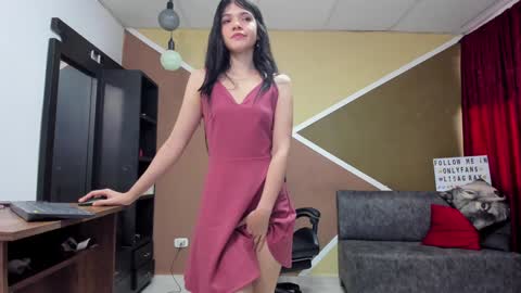 Lisa Gray Independent Model online show from 12.07.24