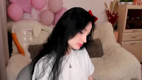 Lisa Moore online show from 02.21.26