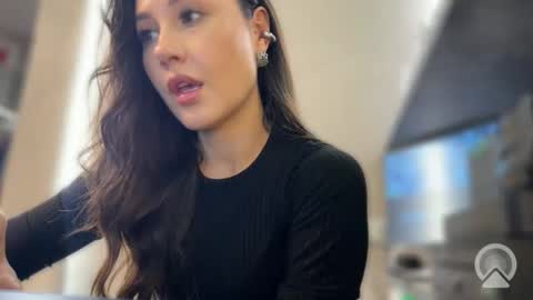 lisandriaaa online show from 06.06.26