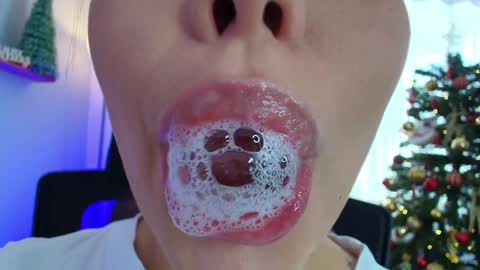 Lisbet online show from 12.04.24