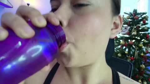 Lisbet online show from 01.14.25