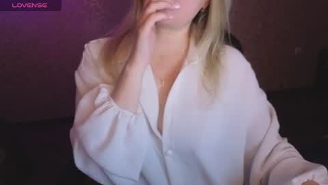 Snapshot of lisenok26 chatting on 06.09.26 Anna online show from 06.09.26