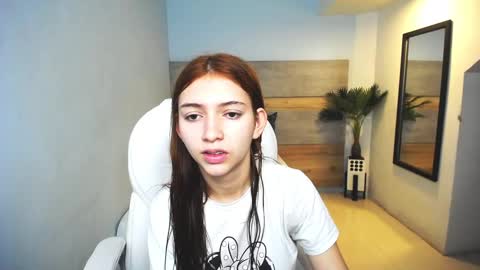 Liseth Fox online show from 01.04.25