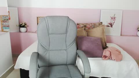 Liseth Fox online show from 01.25.25