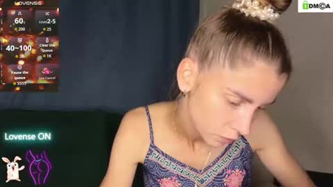 Snapshot of lisi4ka503933 chatting on 09.11.25 Lisi4ka online show from 09.11.25