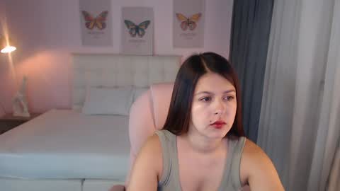 Snapshot of liss_black chatting on 01.04.25 Andrea online show from 01.04.25