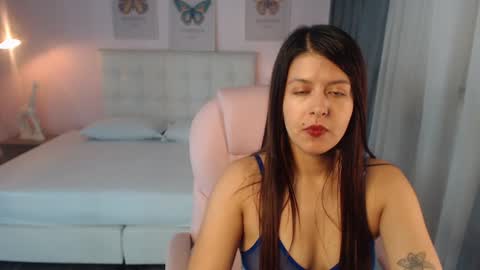 Snapshot of liss_black chatting on 01.06.25 Andrea online show from 01.06.25