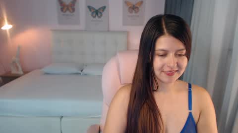 Snapshot of liss_black chatting on 01.06.25 Andrea online show from 01.06.25