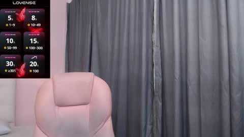 Snapshot of liss_black chatting on 10.21.25 Andrea online show from 10.21.25