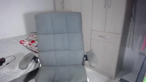 Lisa online show from 01.24.25