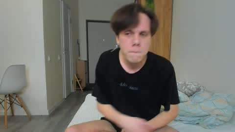 Snapshot of lissa_alfie chatting on 12.24.24 Alfie online show from 12.24.24