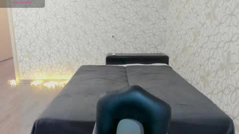 Snapshot of lissa_cristal_ chatting on 01.12.26 lissa_cristal_ online show from 01.12.26