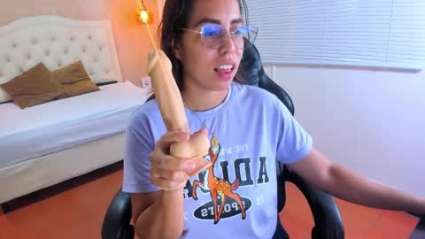 L I S S A  online show from 03.10.25