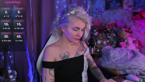 Snapshot of lissakss chatting on 01.21.25 Lissa online show from 01.21.25