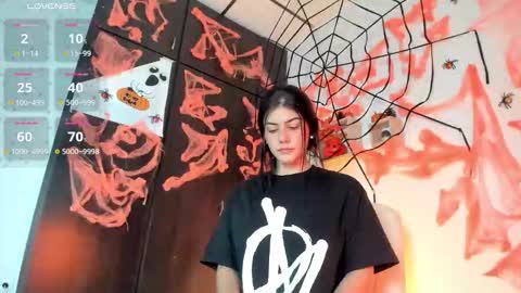 Lis  online show from 10.14.25