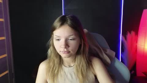 Lena online show from 09.20.25