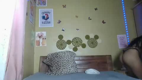 Snapshot of litlecarene chatting on 12.16.25 litlecarene online show from 12.16.25