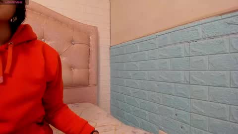 VANESSA online show from 05.04.26