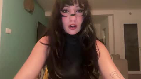 littlcatt online show from 10.23.25
