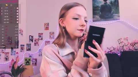 Snapshot of little__caprice chatting on 02.24.26 Bella online show from 02.24.26