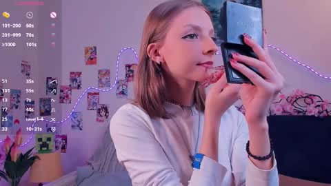 Snapshot of little__caprice chatting on 02.28.26 Bella online show from 02.28.26