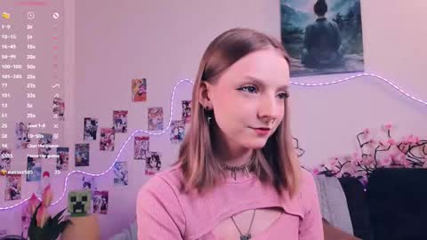 Snapshot of little__caprice chatting on 03.03.26 Bella online show from 03.03.26