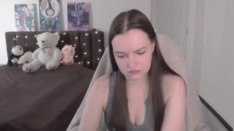 little__flowers online show from 10.11.25