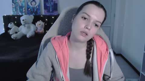 little__flowers online show from 01.15.26