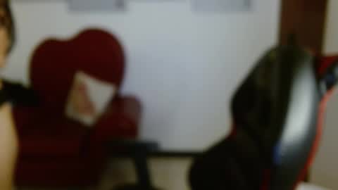 Snapshot of little__sofi_ chatting on 11.18.25 Sofi online show from 11.18.25