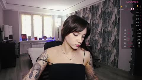 Birdy online show from 01.26.25