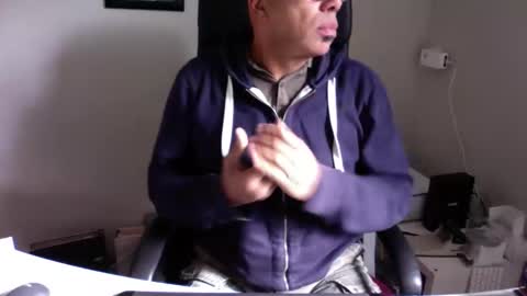 Snapshot of little_buddha chatting on 11.03.25 Pure Black Power online show from 11.03.25