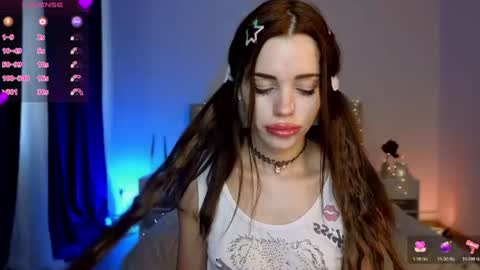 Snapshot of little_cuti1e chatting on 07.30.26 Kathrine online show from 07.30.26