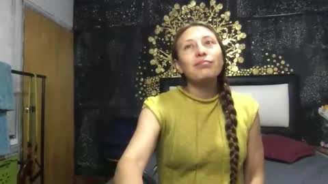 Snapshot of little_devil_diablita90 chatting on 05.22.26 Diablita online show from 05.22.26