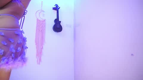 Snapshot of little_effy18_ chatting on 02.07.25 Little Effy online show from 02.07.25