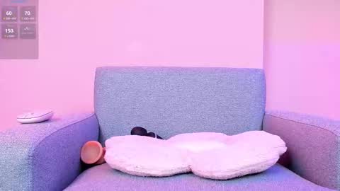 Snapshot of little_effy18_ chatting on 02.18.25 Little Effy online show from 02.18.25