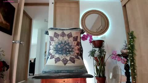 Izzi online show from 10.20.25