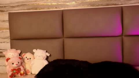 little_mayy online show from 02.13.26