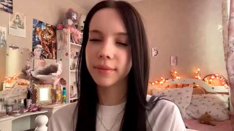 Snapshot of little_milou chatting on 10.16.25 Milou online show from 10.16.25