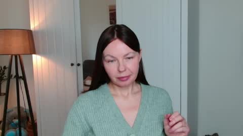 Snapshot of little_nicole_ chatting on 04.09.26 Nicole online show from 04.09.26