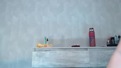 Adaline online show from 04.16.26