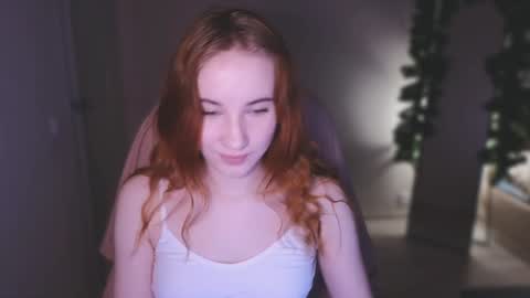 little_pretty_woman online show from 12.12.24