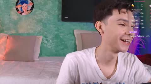 Juan Ferrer online show from 12.03.25