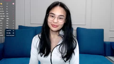 Snapshot of little_v1rgin_angel chatting on 03.05.25 Kwan online show from 03.05.25