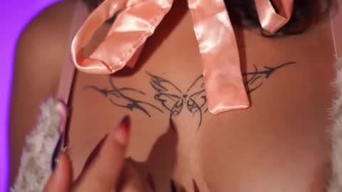 Im your little Velinda  online show from 10.30.25