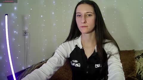 LittleAhWitch online show from 03.09.25