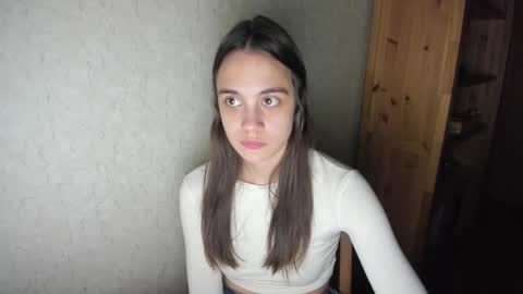 Snapshot of littleashleyy chatting on 11.20.25 littleashleyy online show from 11.20.25